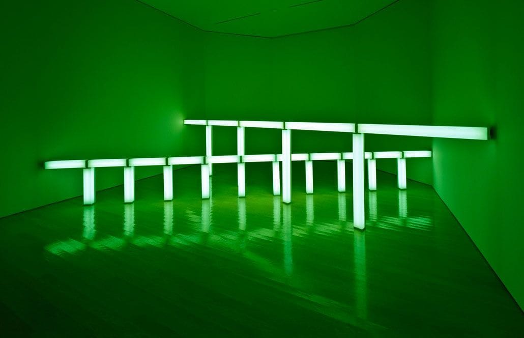 © Dan Flavin, « Greens crossing greens (to Piet Mondrian who lacked green) », 1966.