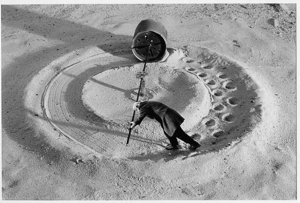 Gilbert Garcin. Le moulin de l’oubli.