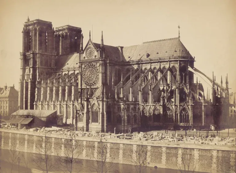 Notre Dame de Paris avant les restauration de Viollet Le Duc.