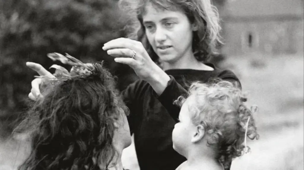 Diane Arbus, mère et « grande sœur », une relation complice et complexe